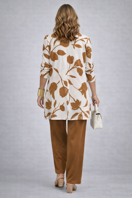Adriana | Conjunto de tres piezas con cárdigan estampado – Caramelo